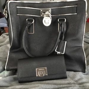 Michael Kors purse set